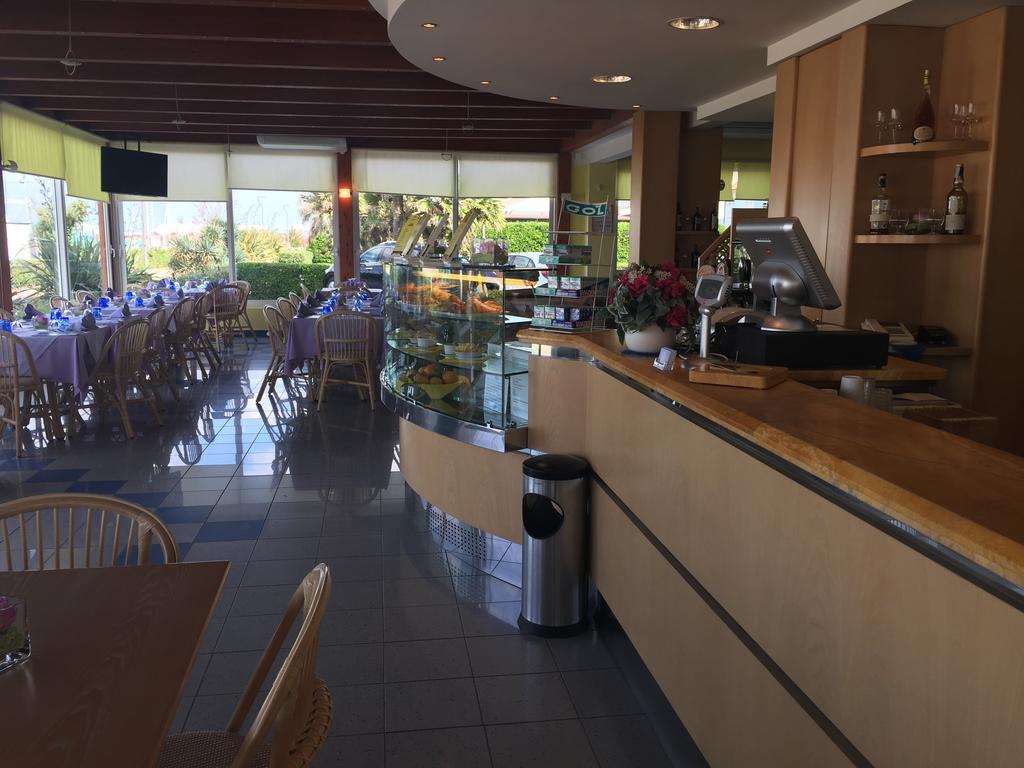 Hotel Marina Fano Extérieur photo