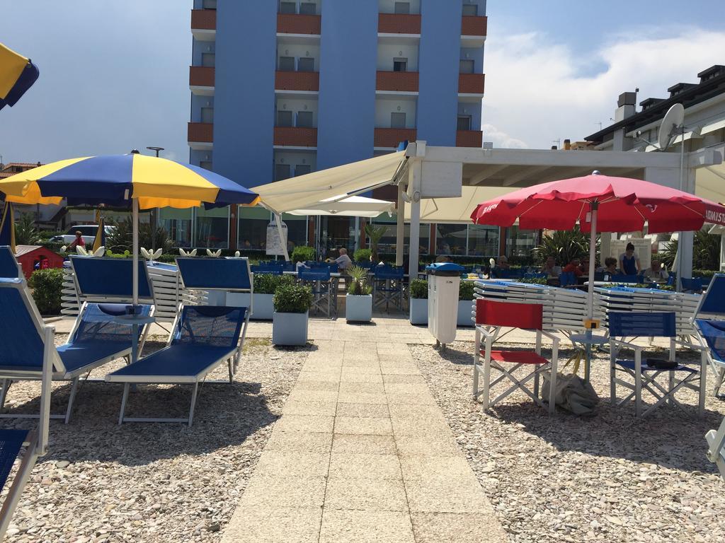 Hotel Marina Fano Extérieur photo